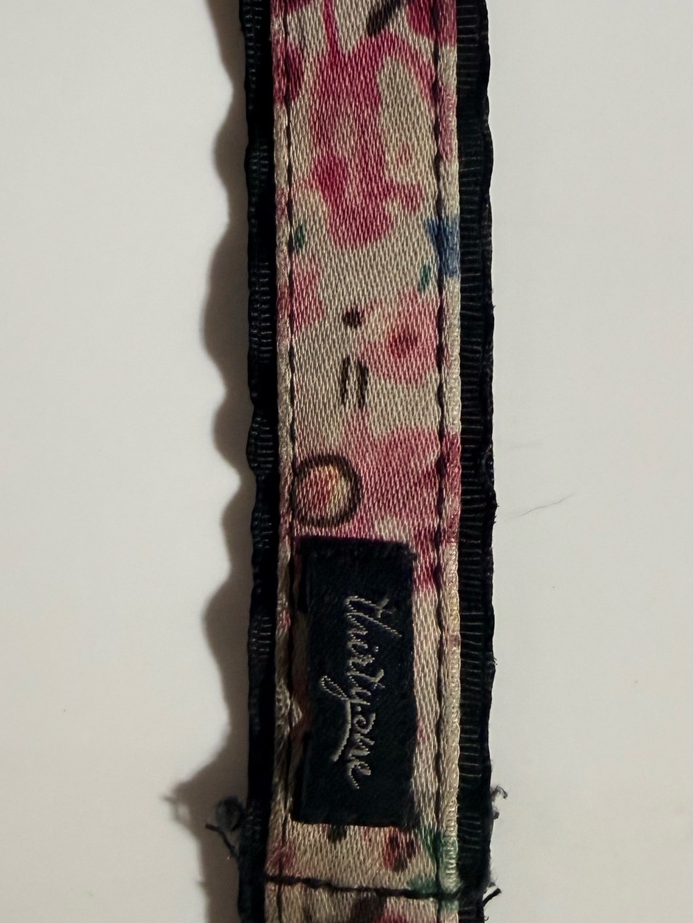 thirty-one Pink Floral Patterned Key Holder with Black Trim